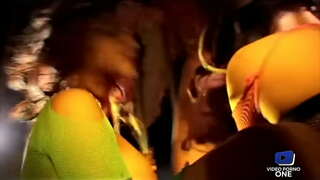 Я обожаю, когда парень, который трахает меня, привязан